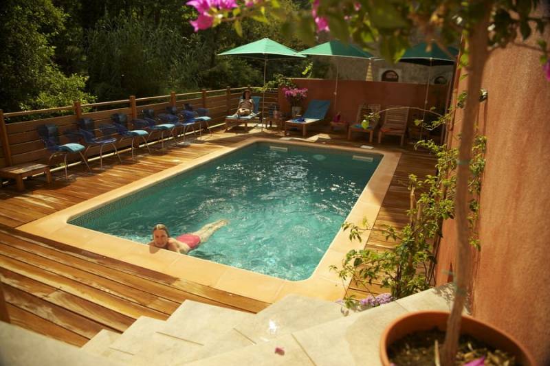 hôtel de charme, près de st Tropez dans le Var sur la Côte d'azur avec piscine, classé au guide Michelin